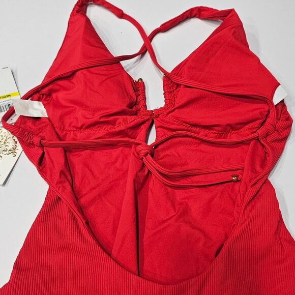 Becca Modern Edge Rib Ariyah Buckle One Piece Swimsuit - Picture 8 of 15